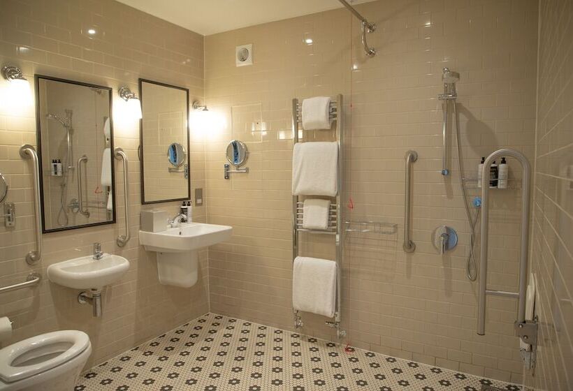 فندق The Georgian, Haslemere, Surrey