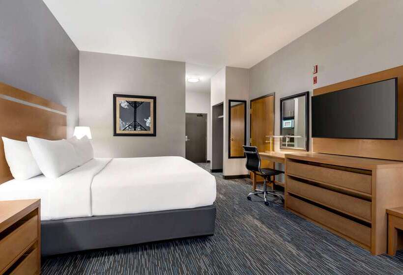 فندق Wingate By Wyndham Lethbridge