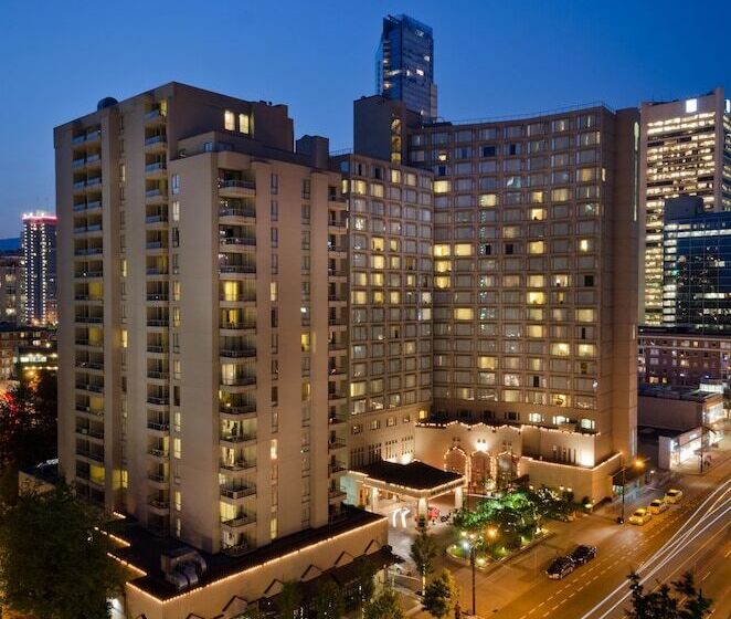 هتل La Grande Residence At The Sutton Place