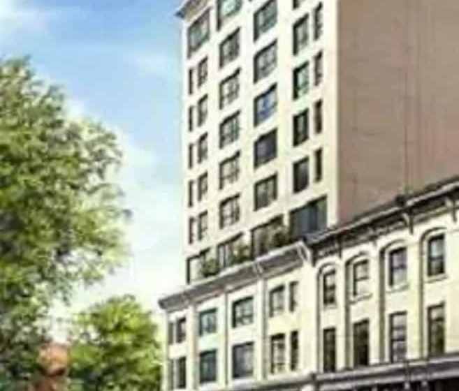 هتل Le Dauphin Montreal Centreville