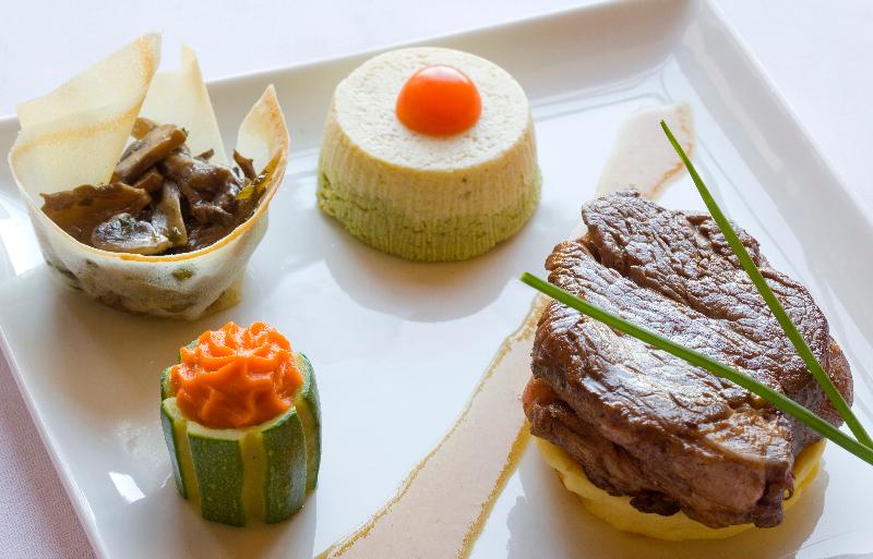 בית מלון כפרי Logis Hôtel Restaurant Le Puits Doré