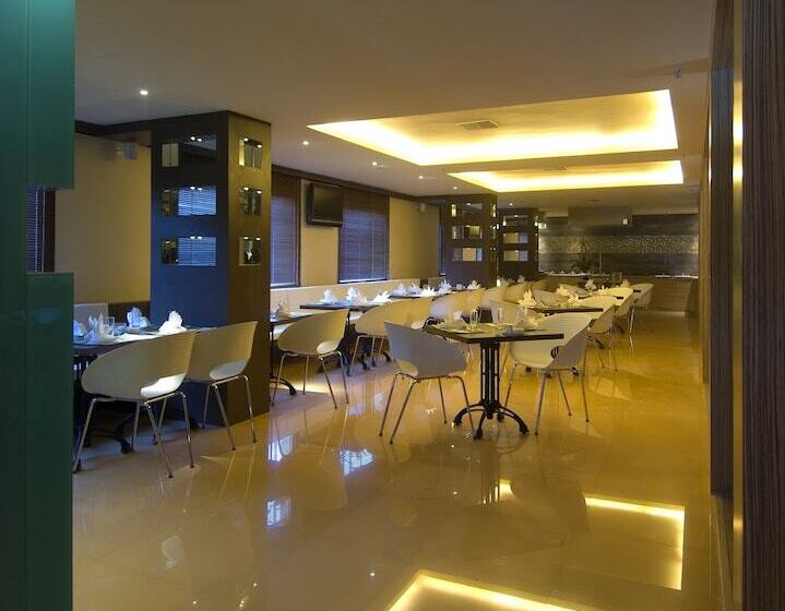 Отель Mapple Express