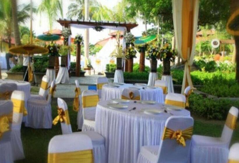 فندق Parai Beach Resort & Spa