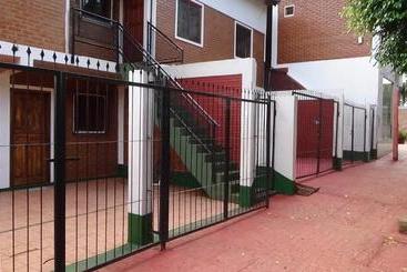 El Paraiso Apart