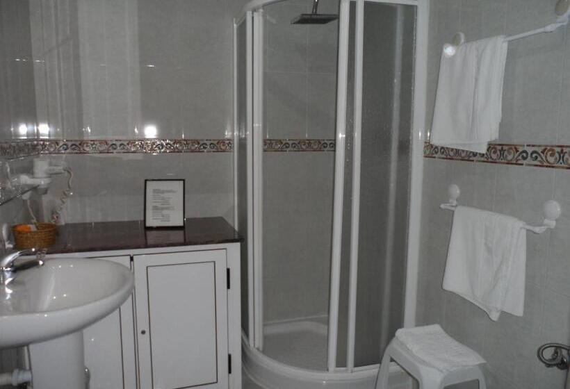 Hostal Coruña