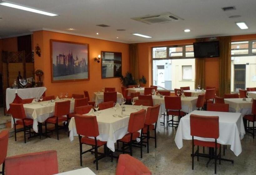 Hostal Coruña