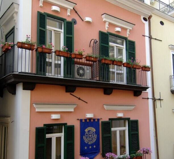 هتل Antica Repubblica In Amalfi Center At 100mt From The Sea