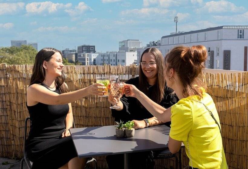 Hotel a&o München Hackerbrücke