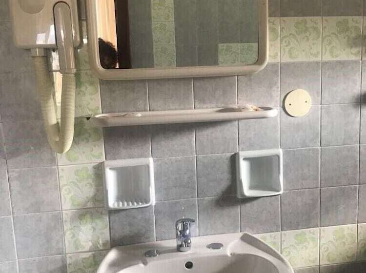 هتل Cinquestelle Albergo Del Centro Storico