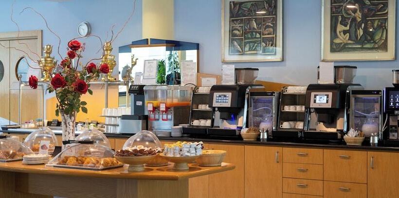 ホテル Express Aosta East