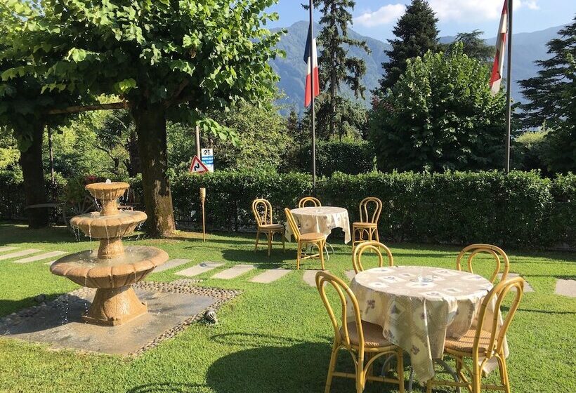 酒店 Lario