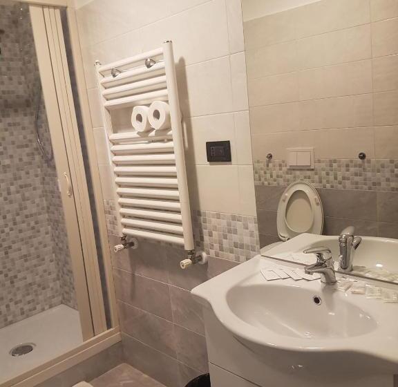 هتل Le Tre Stazioni