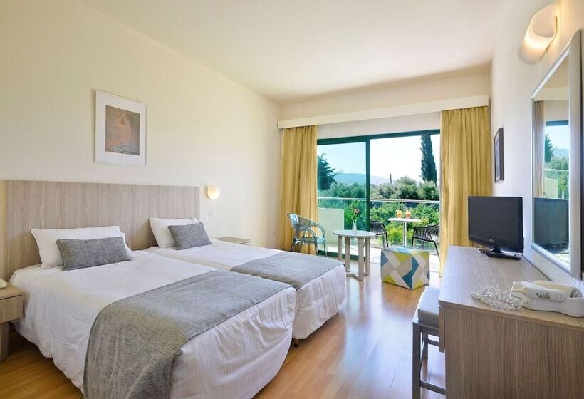 Natura Beach Hotel And Villas