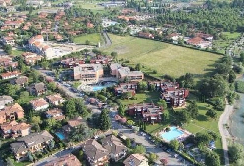 هتل Residence Holiday