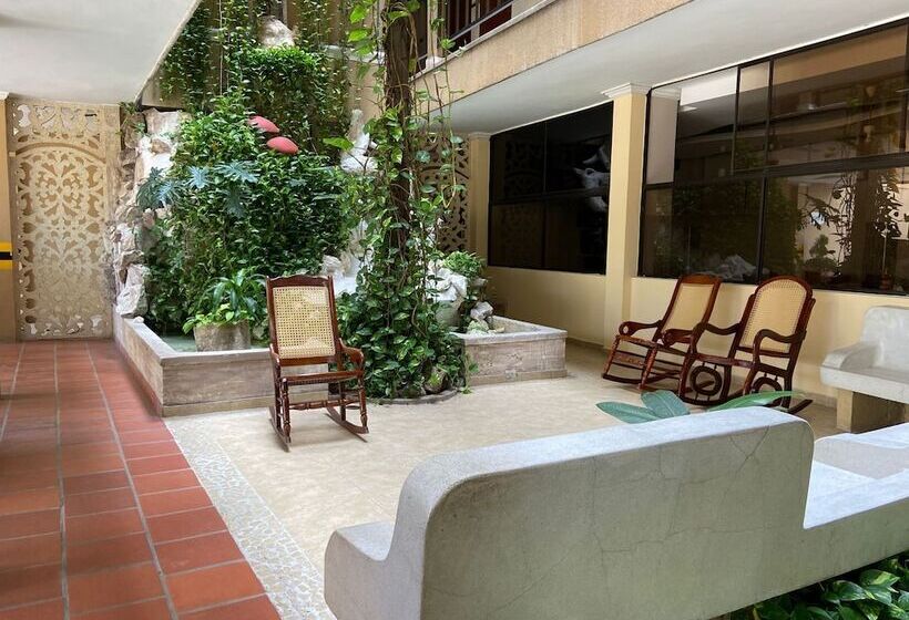 هتل Sanfrancisco De Asis