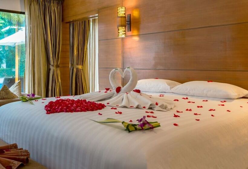 هتل Horizon Karon Beach Resort & Spa
