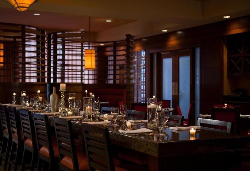 فندق Hyatt Regency Coralville