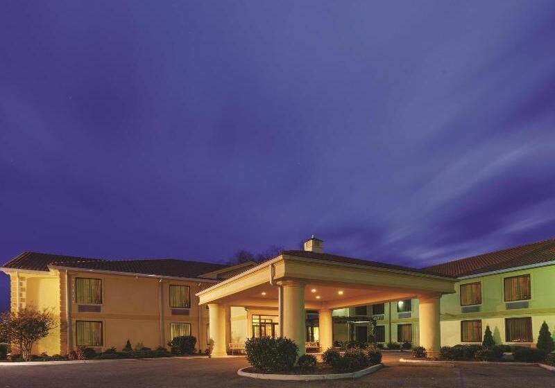 酒店 La Quinta Inn By Wyndham Radford