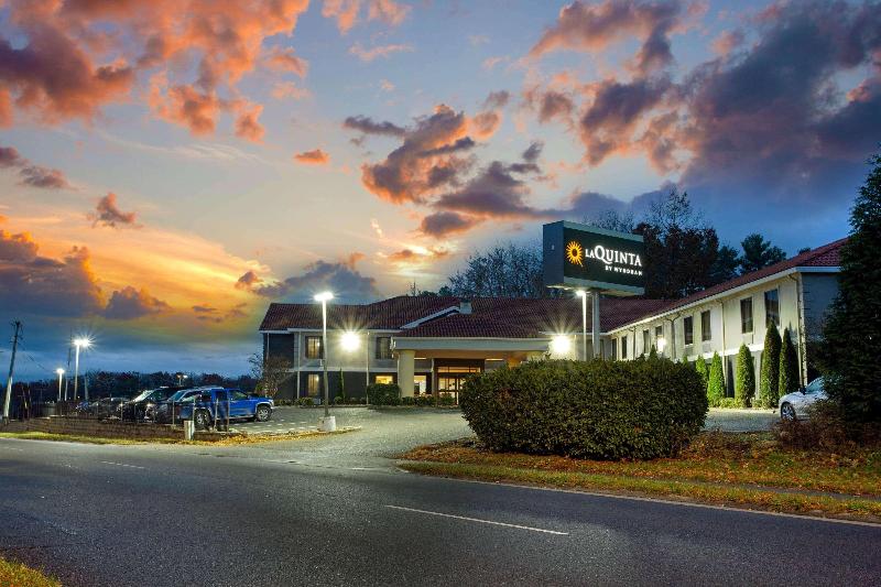 酒店 La Quinta Inn By Wyndham Radford