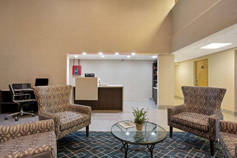 酒店 La Quinta Inn By Wyndham Radford