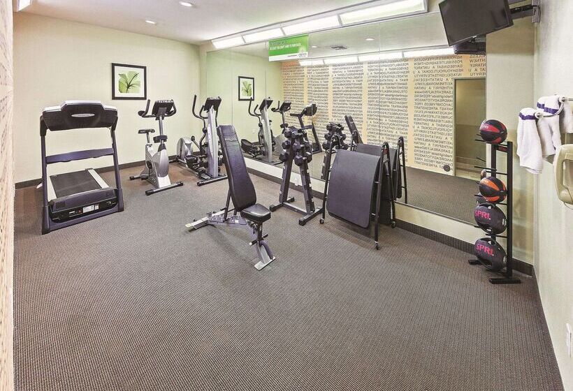 هتل La Quinta Inn & Suites By Wyndham Corpus Christi Northwest