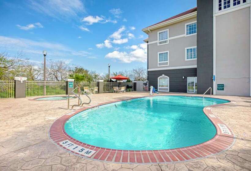 هتل La Quinta Inn & Suites By Wyndham Corpus Christi Northwest
