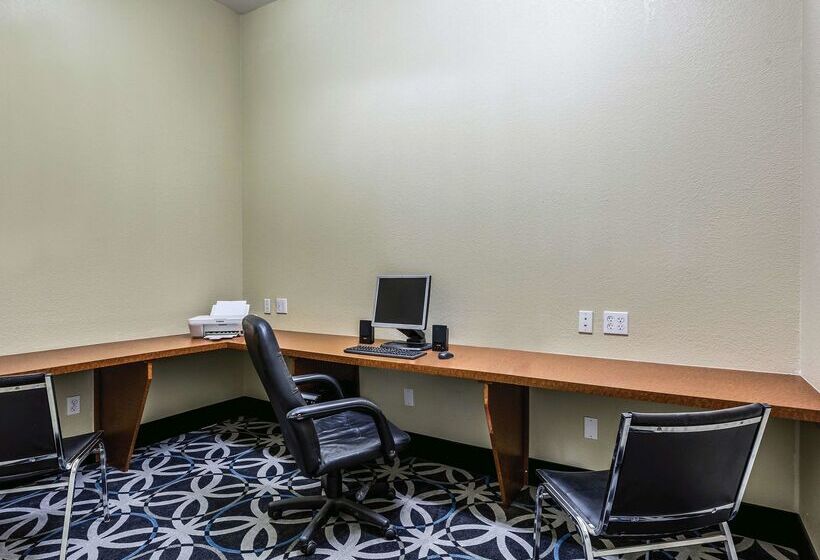 فندق La Quinta By Wyndham Deming