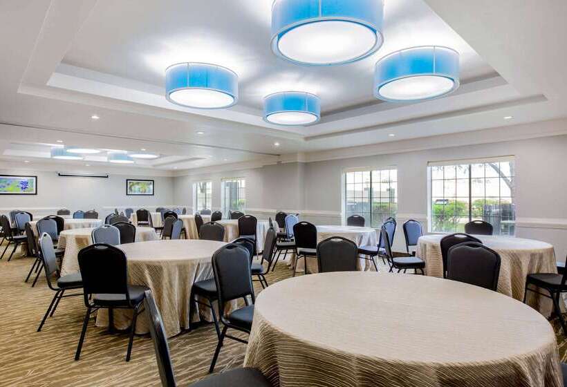 هتل La Quinta By Wyndham Mission At West Mcallen