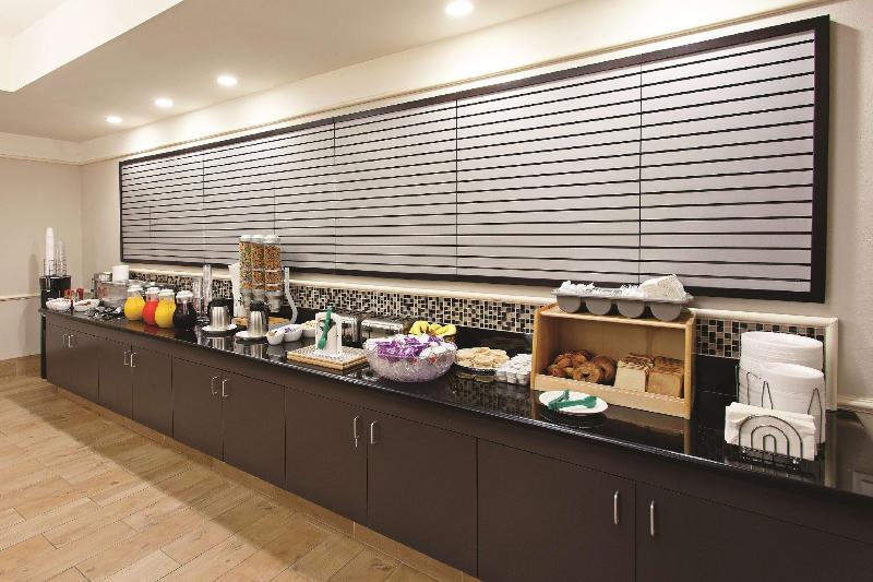 בית מלון כפרי La Quinta By Wyndham Santa Clarita   Valencia