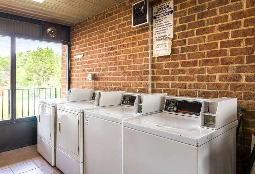 ホテル Quality Inn Manassas