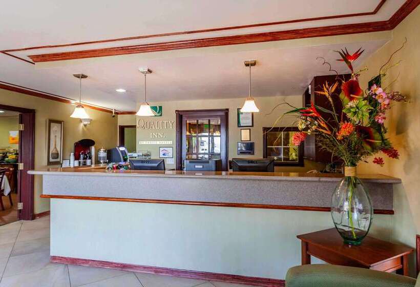 هتل Quality Inn Near Seattle Premium Outlets