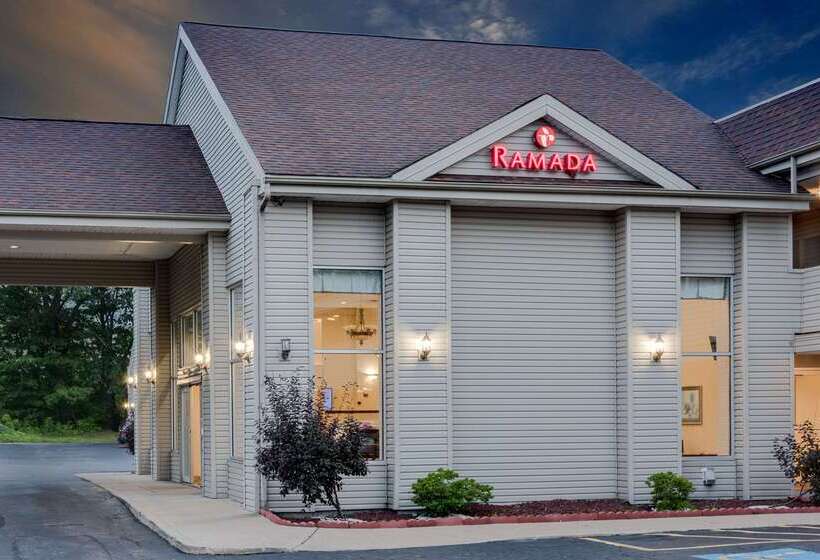 هتل Ramada By Wyndham Cleveland Airport West