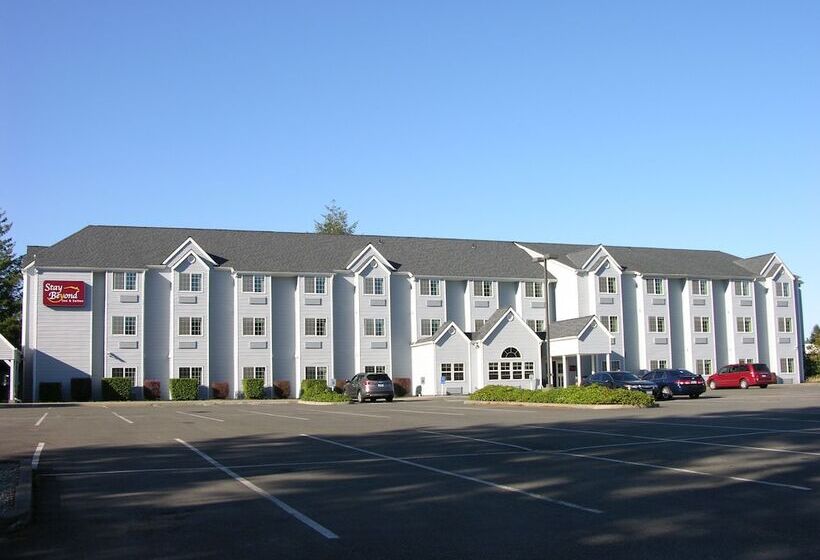 فندق Stay Beyond Inn & Suites