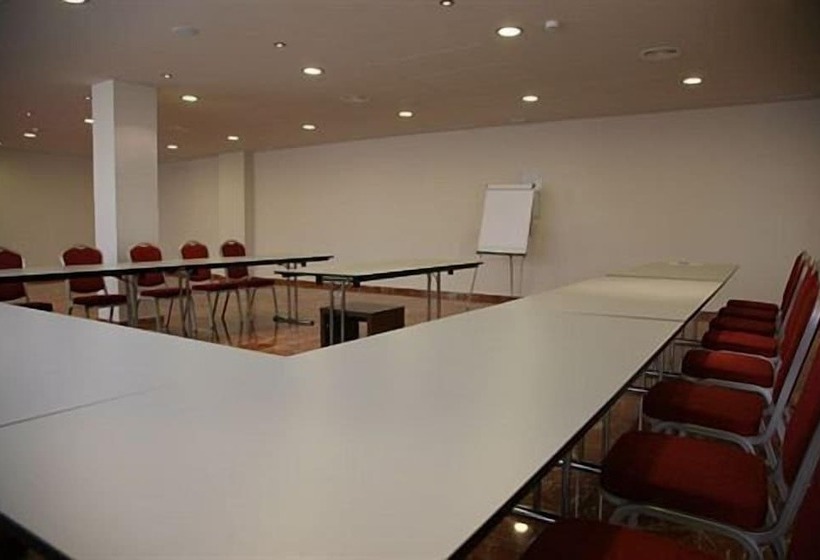 בית מלון כפרי Tch