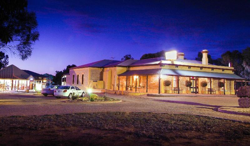 فندق The Standpipe Golf Motor Inn