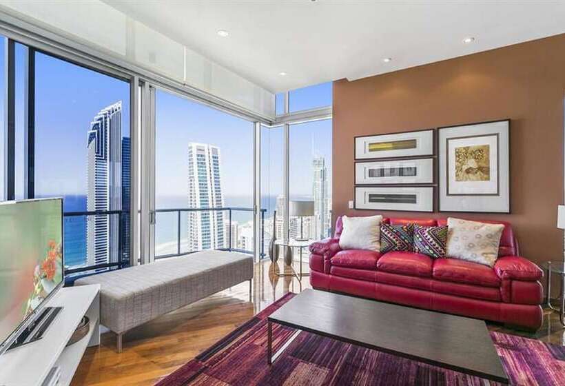 هتل Mantra Towers Of Chevron