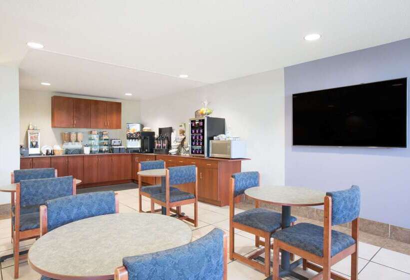 Microtel Inn & Suites By Wyndham Gardendale