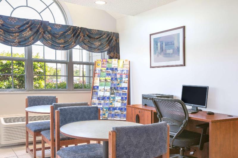 Microtel Inn & Suites By Wyndham Gardendale