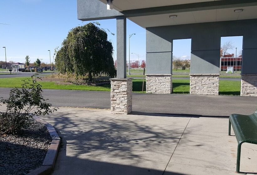 Motel 6 oriskany, Ny