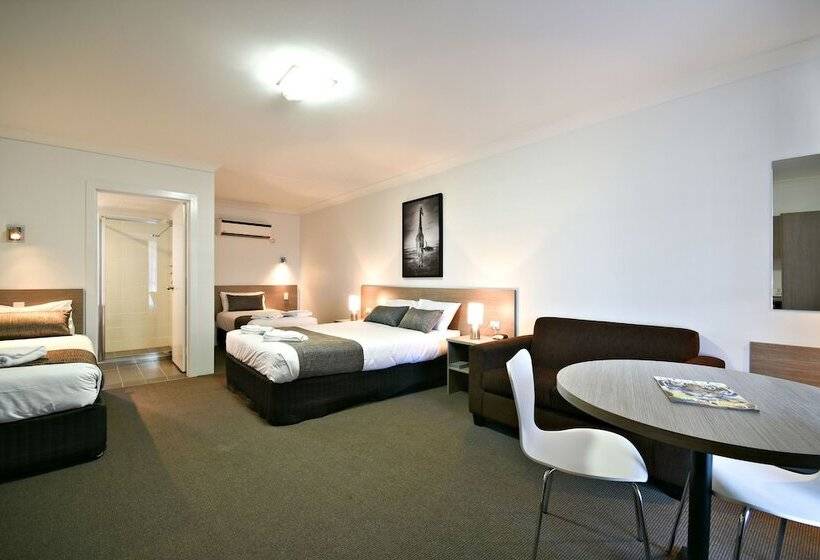 The Aberdeen Motel