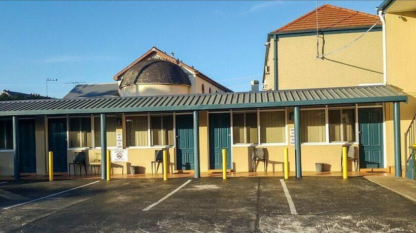 Windsor Motel