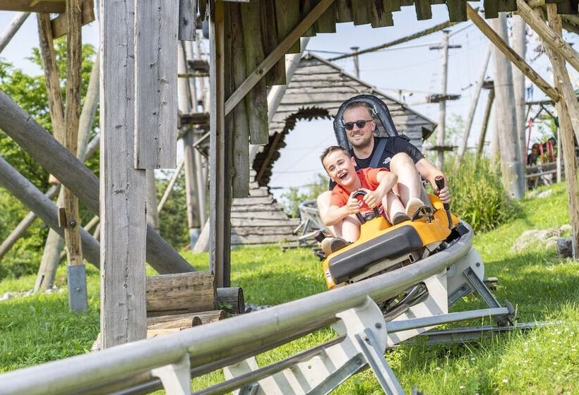 Alpine Hotel Snowworld