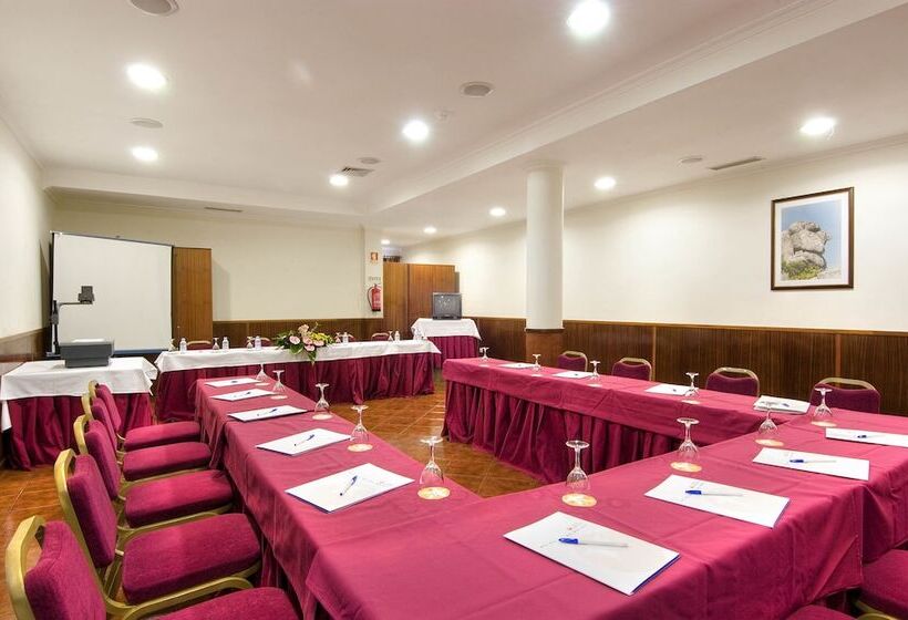 هتل Eurosol Gouveia