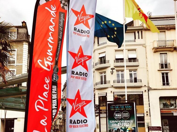 בית מלון כפרי Hôtel Bosquet Pau Centre