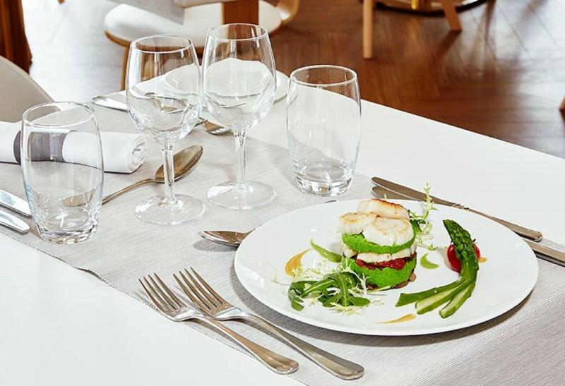 فندق Hôtel Cosmos & Spa