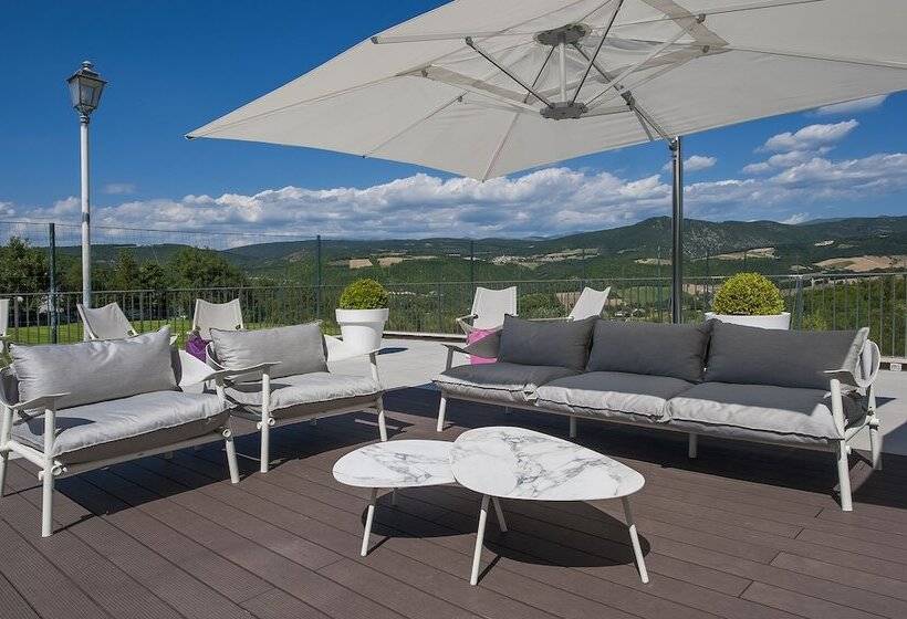 בית מלון כפרי La Reggia Sporting Center