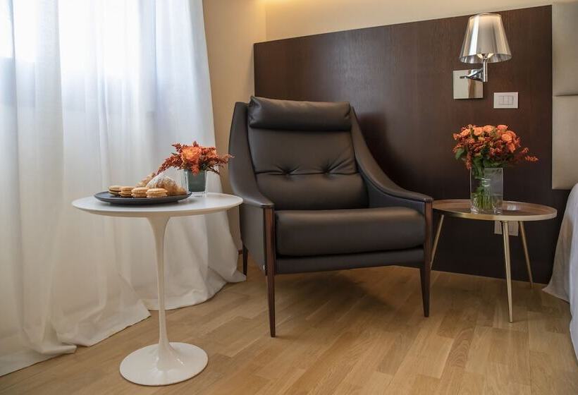 בית מלון כפרי La Reggia Sporting Center