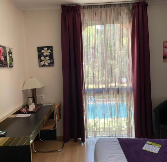호텔 Le Clos De L Aube Rouge  Montpellier / Castelnau Le Lez