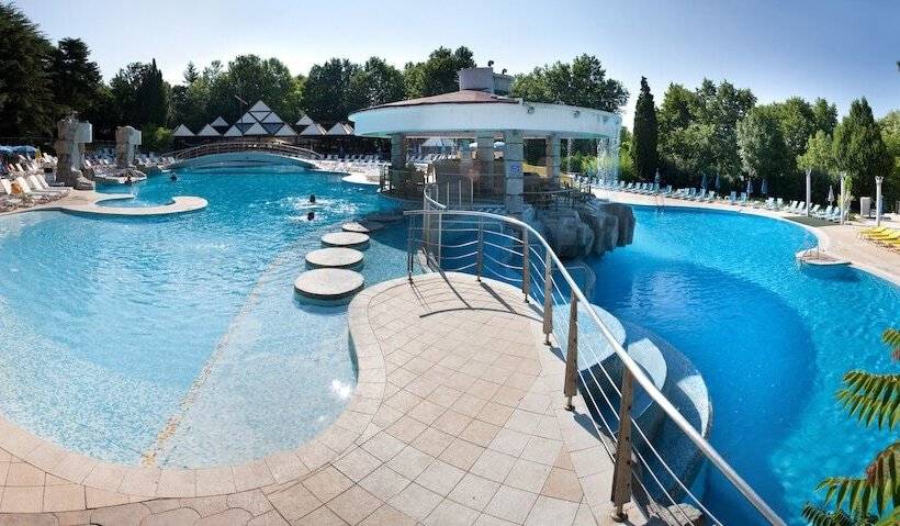 هتل Magnolia   All Inclusive