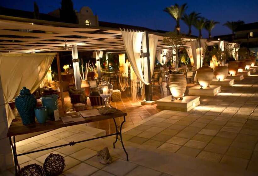 هتل Napa Plaza